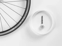 Store Trek Bikes Bontrager Aeolus RSL 37 TLR Disc Road Wheel Black