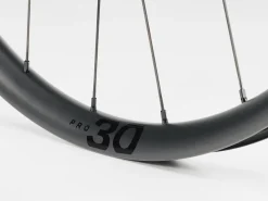 Hot Trek Bikes Bontrager Paradigm Pro 30 TLR Disc Road Wheel Black