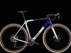 Fashion Trek Bikes Checkmate SLR 9 AXS