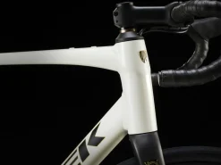 Shop Trek Bikes Domane AL 4 Gen 4