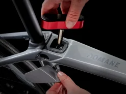 Sale Trek Bikes Domane SL 7 Gen 4