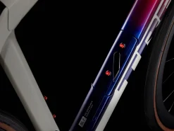 Sale Trek Bikes Domane SL 7 Gen 4