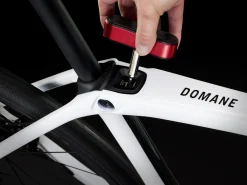 Fashion Trek Bikes Domane SLR 7 AXS Gen 4