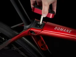 Fashion Trek Bikes Domane SLR 7 AXS Gen 4