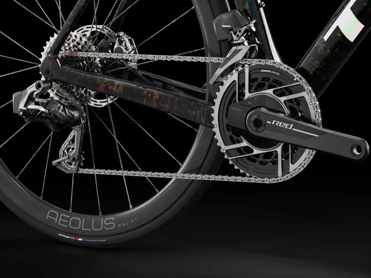 Fashion Trek Bikes Domane SLR 9 AXS Gen 4