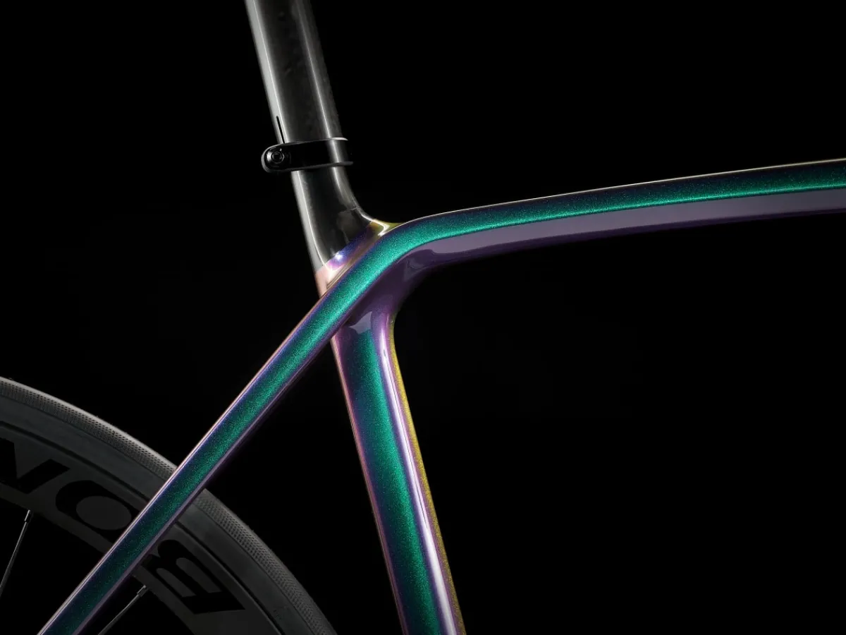 Best Sale Trek Bikes Émonda SLR 6 AXS Dark Prismatic/Trek Black