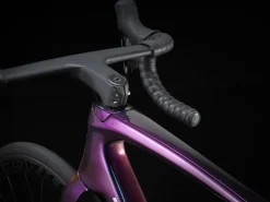 Best Sale Trek Bikes Émonda SLR 6 AXS Dark Prismatic/Trek Black