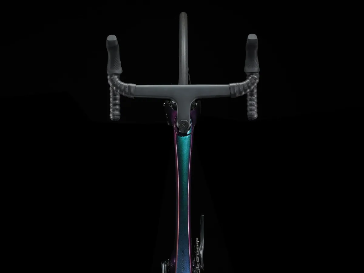 Best Sale Trek Bikes Émonda SLR 6 AXS Dark Prismatic/Trek Black