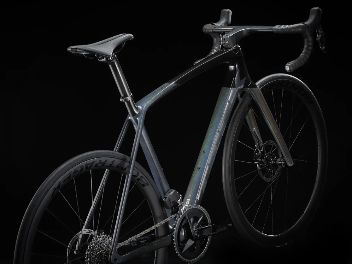 Best Sale Trek Bikes Émonda SLR 6 AXS Dark Prismatic/Trek Black