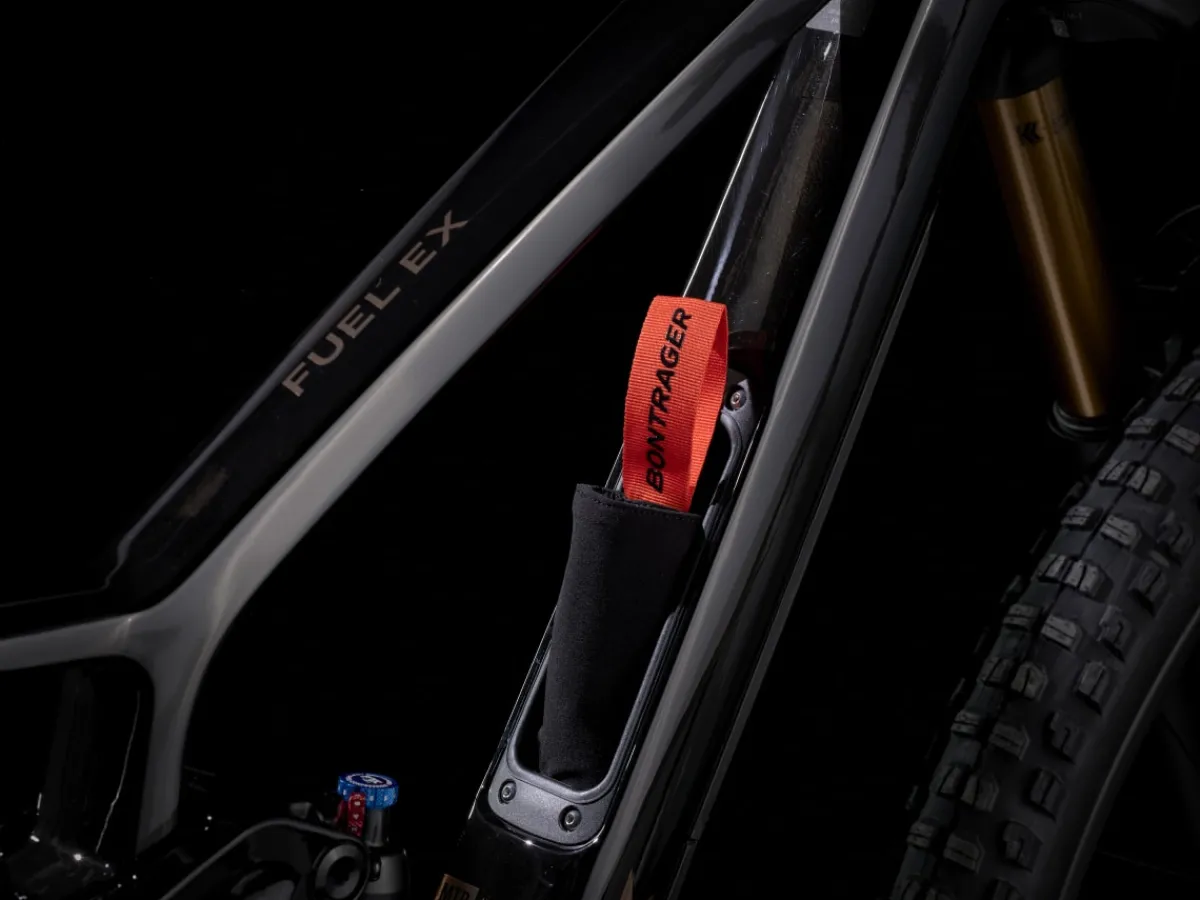 Discount Trek Bikes Fuel EX 9.9 X0 AXS T-Type Gen 6 Dark Aquatic