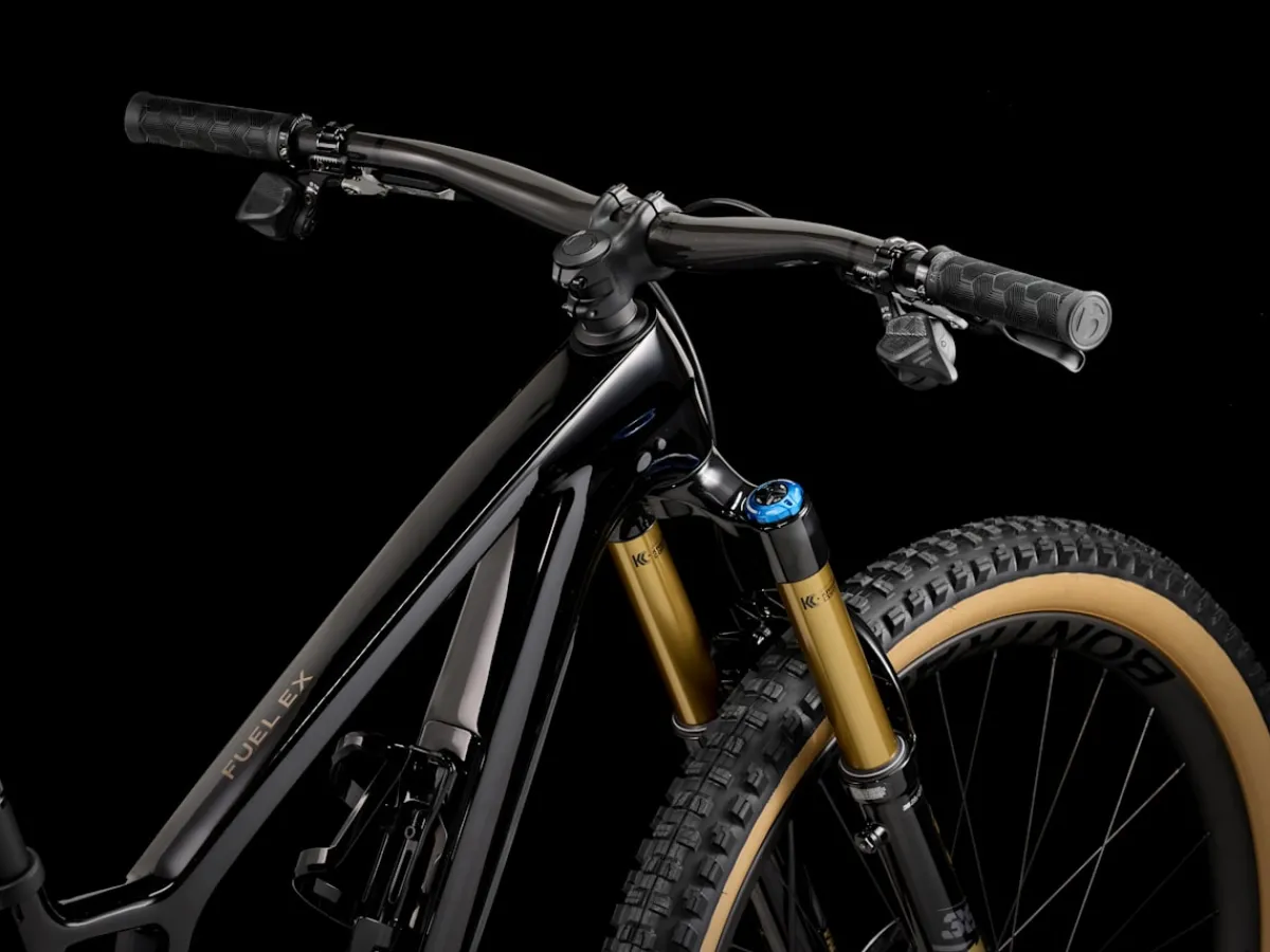 Hot Trek Bikes Fuel EX 9.9 XX AXS T-Type Gen 6