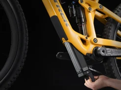 Flash Sale Trek Bikes Fuel EXe 9.8