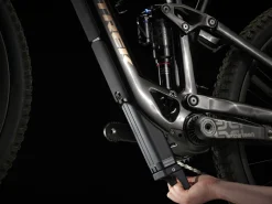 Fashion Trek Bikes Fuel EXe 9.8 GX AXS