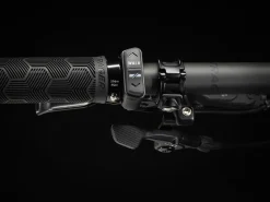 Fashion Trek Bikes Fuel EXe 9.8 GX AXS