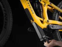 Fashion Trek Bikes Fuel EXe 9.8 GX AXS