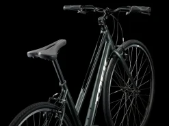 Fashion Trek Bikes FX 1 Mid-step Gen 3 Lithium Grey