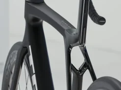 Store Trek Bikes Madone SL 6 AXS Gen 8