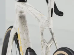 Hot Trek Bikes Madone SLR 9 AXS Gen 8