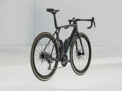 Hot Trek Bikes Madone SLR 9 AXS Gen 8