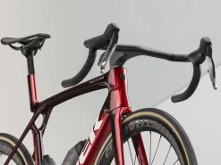 Hot Trek Bikes Madone SLR 9 AXS Gen 8