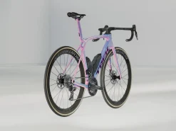 Hot Trek Bikes Madone SLR 9 AXS Gen 8