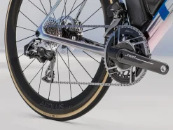 Hot Trek Bikes Madone SLR 9 AXS Gen 8