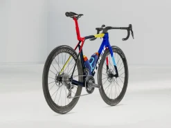 Hot Trek Bikes Madone SLR 9 AXS Gen 8