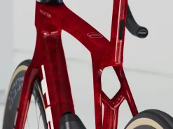 Shop Trek Bikes Madone SLR 7 Gen 8