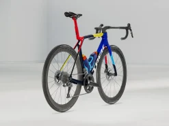 Shop Trek Bikes Madone SLR 7 Gen 8