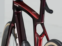 Shop Trek Bikes Madone SLR 9 Gen 8