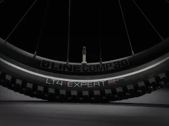 New Trek Bikes Powerfly FS 9 Equipped Gen 3 Lithium Grey/Crimson