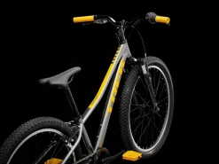 Clearance Trek Bikes Precaliber 24 8-speed Suspension