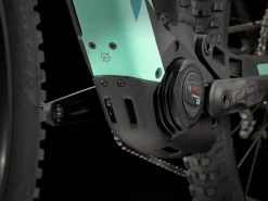 Sale Trek Bikes Rail 5 Gen 2 Matte Trek Black/Miami Green