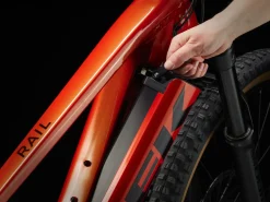 Fashion Trek Bikes Rail 8 GX AXS T-Type Gen 3