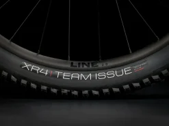 New Trek Bikes Roscoe 8