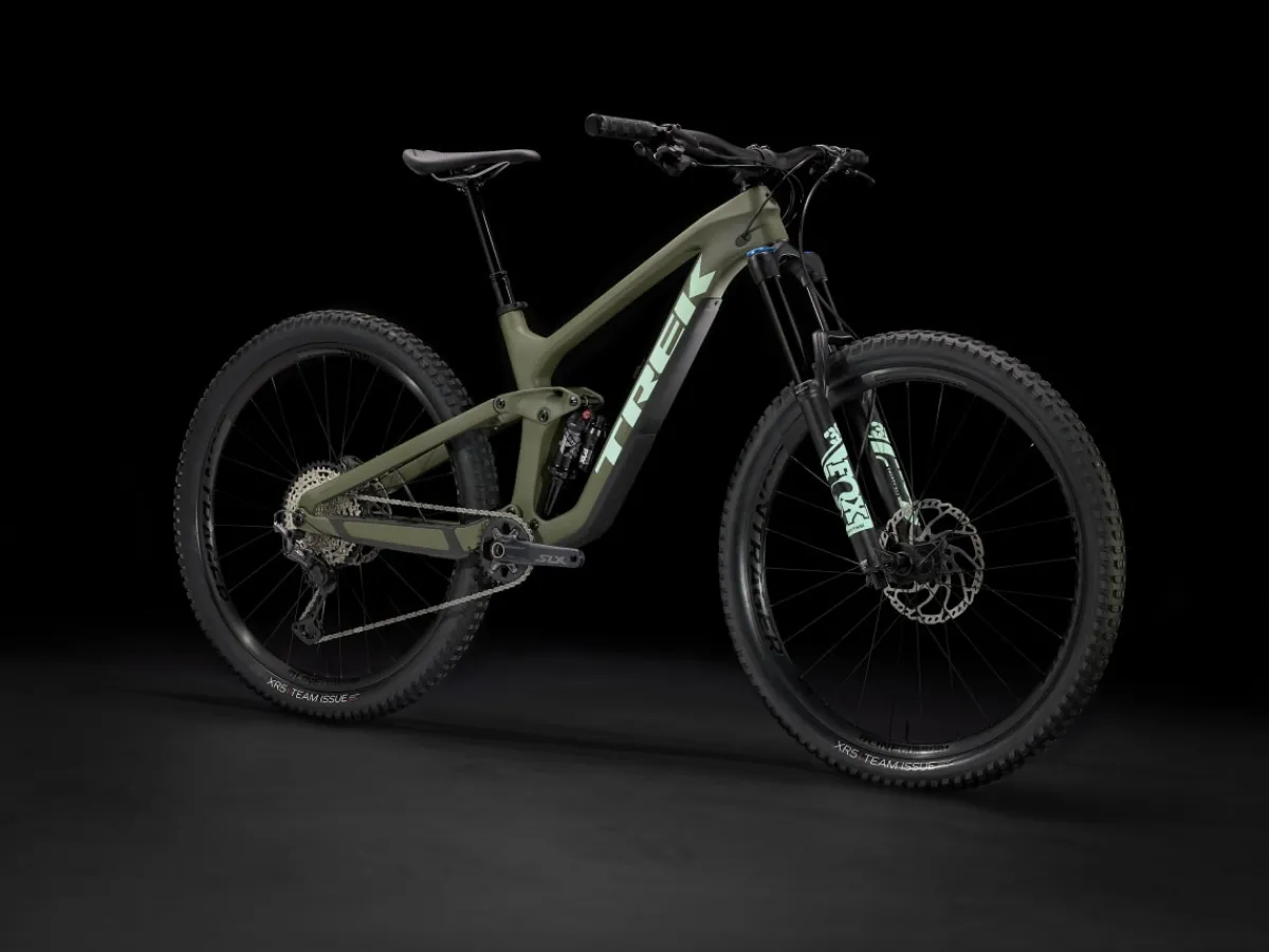 Store Trek Bikes Slash 9.7 Gen 5 Carbon Blue Smoke/Trek Black