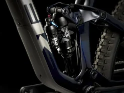 Store Trek Bikes Slash 9.7 Gen 5 Carbon Blue Smoke/Trek Black