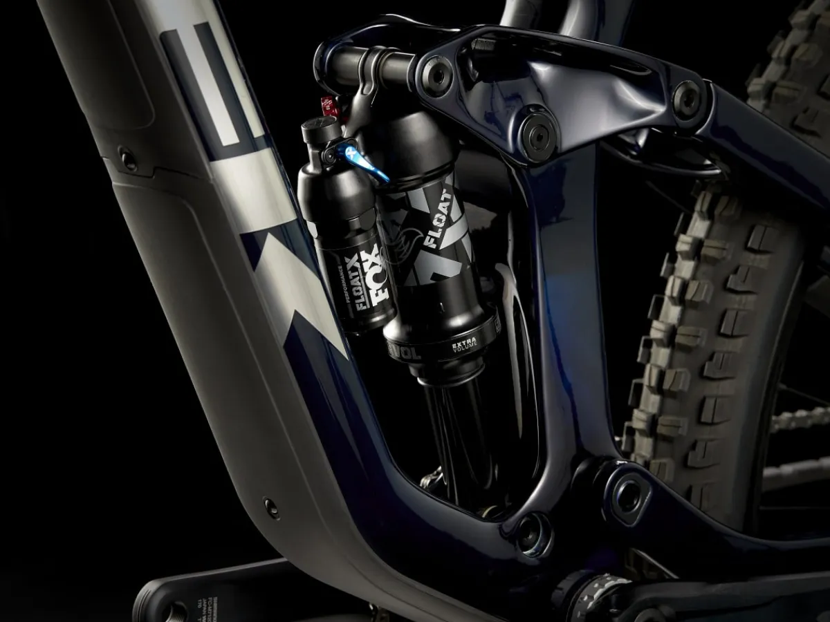 Store Trek Bikes Slash 9.7 Gen 5 Carbon Blue Smoke/Trek Black