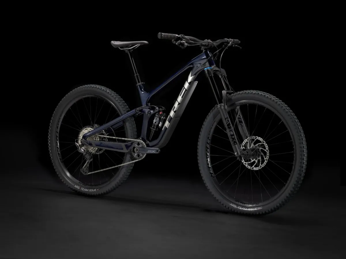 Store Trek Bikes Slash 9.7 Gen 5 Carbon Blue Smoke/Trek Black
