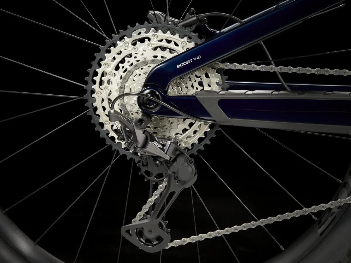 Store Trek Bikes Slash 9.7 Gen 5 Carbon Blue Smoke/Trek Black