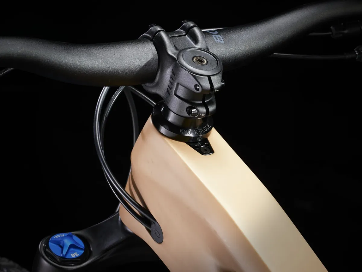 Store Trek Bikes Slash 9.7 Gen 5 Carbon Blue Smoke/Trek Black