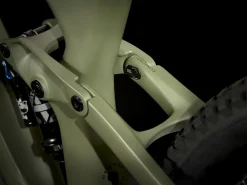 Store Trek Bikes Slash 9.7 Gen 5 Carbon Blue Smoke/Trek Black