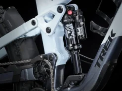 Shop Trek Bikes Slash 8 Gen 6