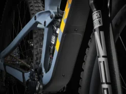 Clearance Trek Bikes Slash 9.9 XX1 AXS Flight Attendant Gen 5