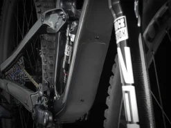 Clearance Trek Bikes Slash 9.9 XX1 AXS Flight Attendant Gen 5