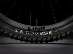 Fashion Trek Bikes Slash 9.9 XX1 Flight Attendant Gen 5