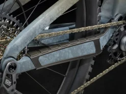 Cheap Trek Bikes Slash SE Gen 5 Quicksand/ Battleship Blue