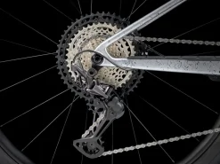 New Trek Bikes Supercaliber SLR 9.8 XT Gen 2 Argent Drizzle