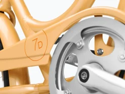 Hot Trek Bikes Townie 7D EQ Step-Thru