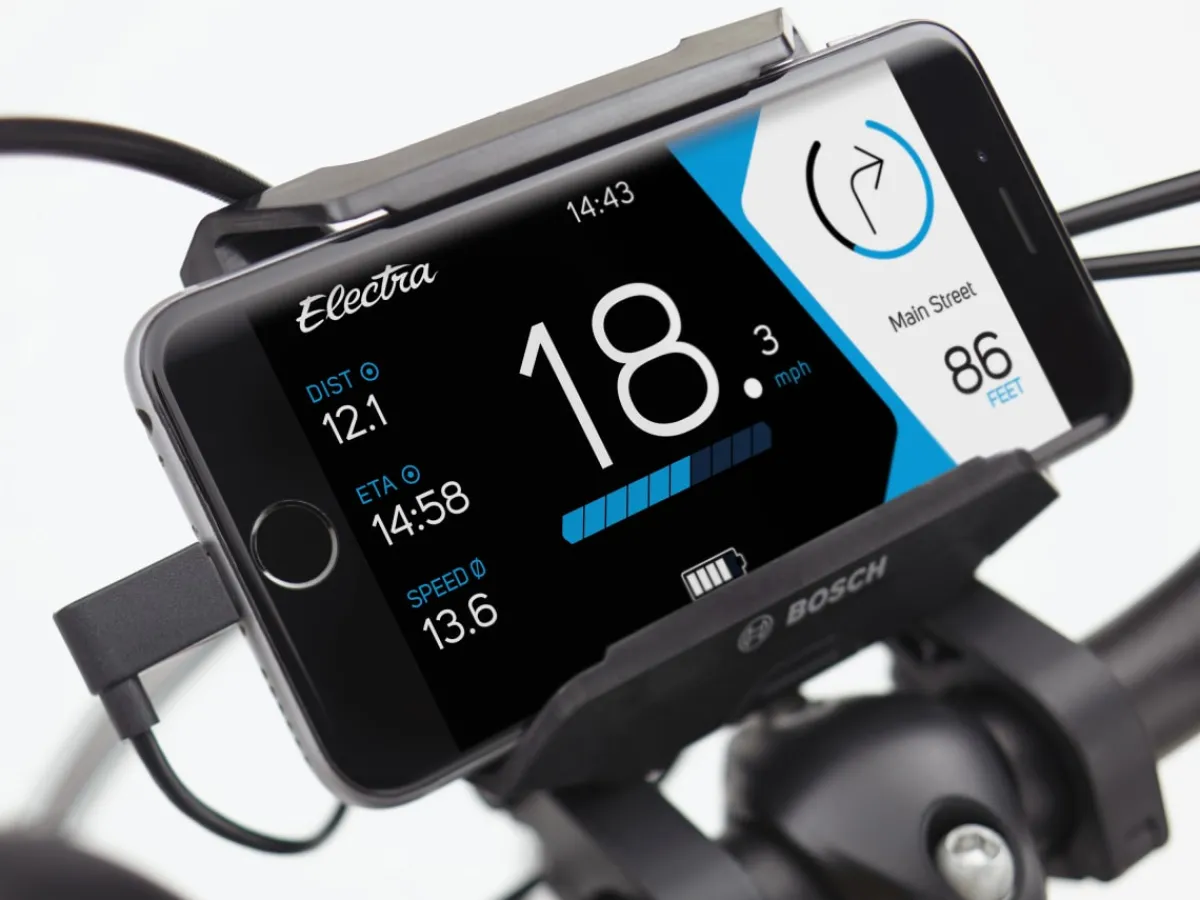 Hot Trek Bikes Townie Path Go! 10D EQ Step-Over